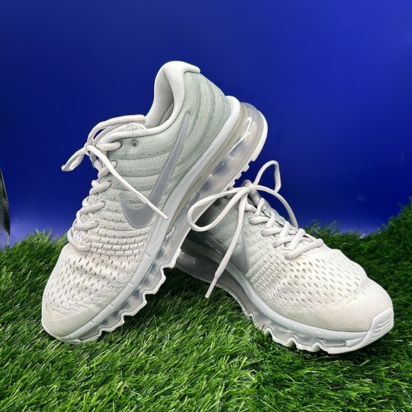 Nike Air Max 2017 Athletic Sneakers 849560-009 Women’s US 8 Pure Platinum - Picture 2 of 13